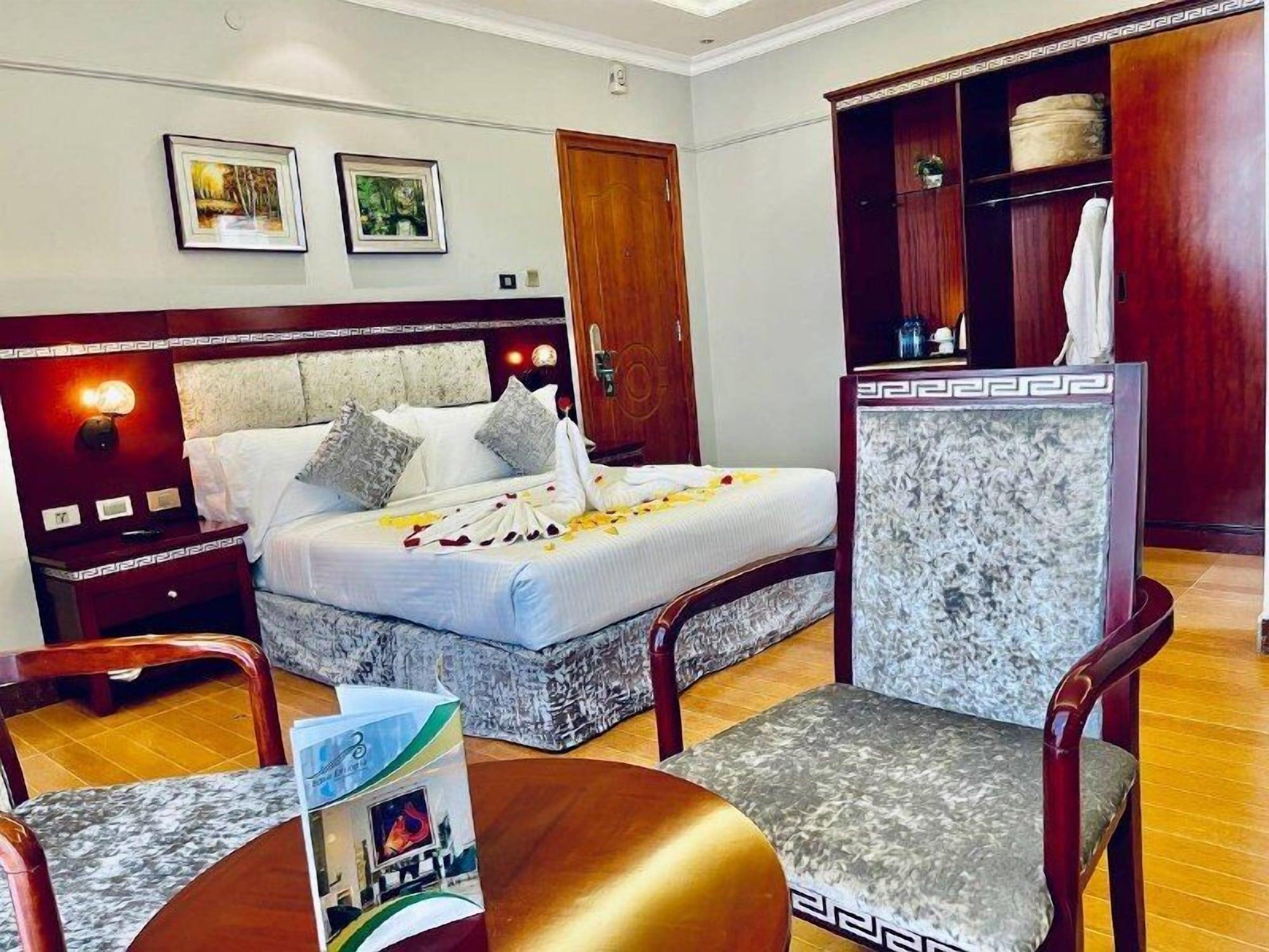 Cyan Hotel Addis Ababa Ngoại thất bức ảnh