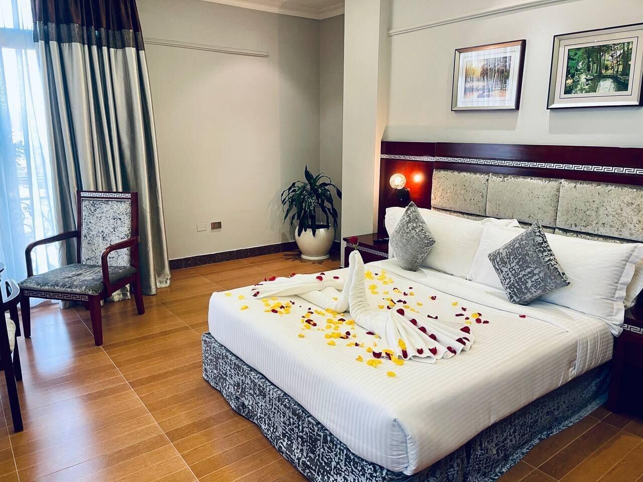Cyan Hotel Addis Ababa Ngoại thất bức ảnh