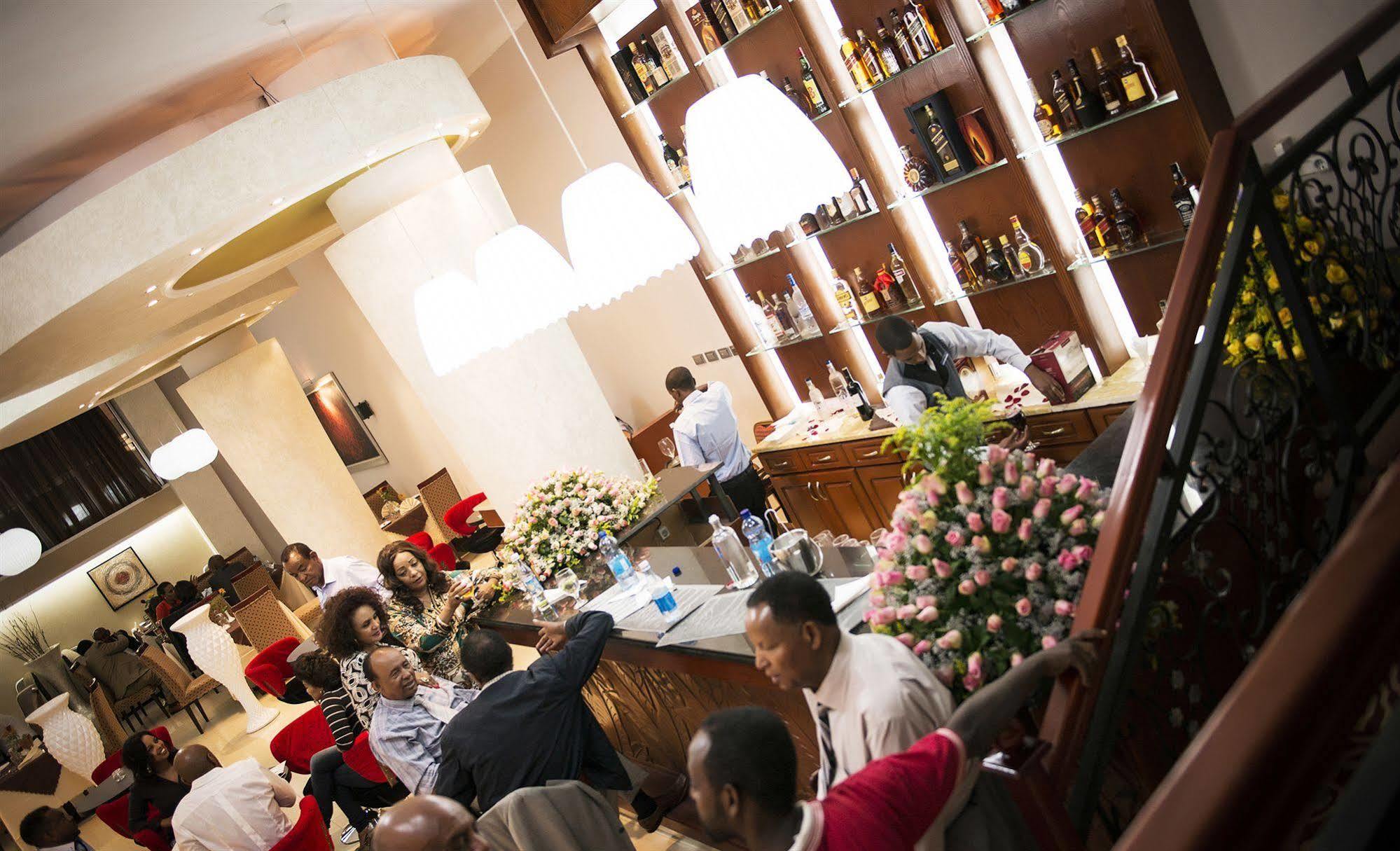Cyan Hotel Addis Ababa Ngoại thất bức ảnh